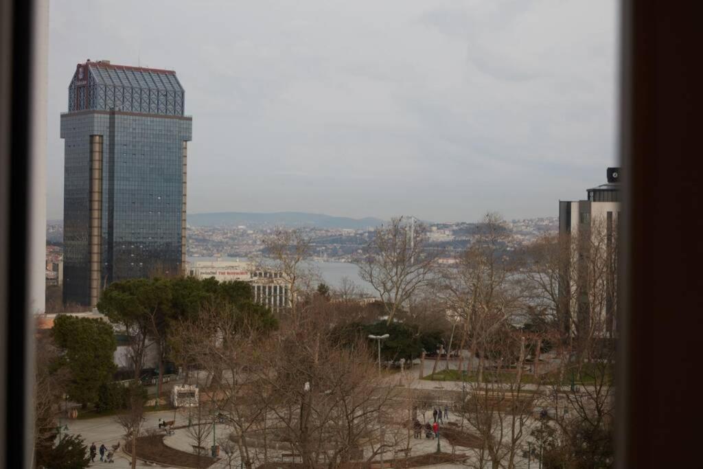 Taksim Square Apartment, Great View, Luxury Istanbul Exterior photo